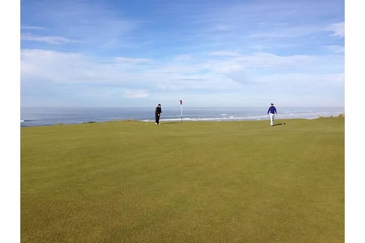 Bandon Dunes No. 16 green